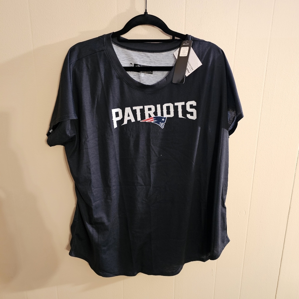 NFL FOCO New England Patriots Super Soft 2XL Women's Tee